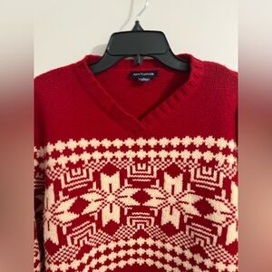 Ann Taylor Lambswool Red Snowflake Pattern Sweater Size L